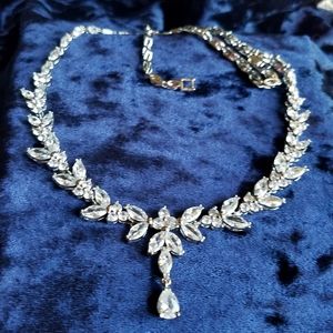 Swarovski Elements Marquis Teardrop Leaf Necklace NEW
